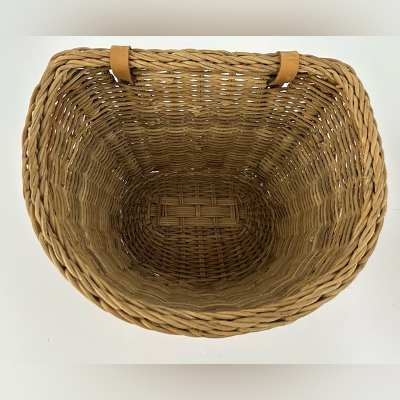 Wicker Bicycle Baskets with Leather Straps - Pair - Picture 4 of 7